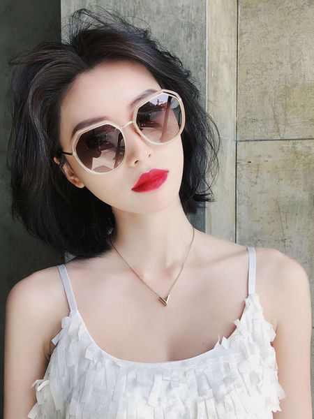 protection qingmo sunglasses women's sunglasses uv driver's driving polarizer korean round face thin glasses, White;black
protection qingmo sunglasses women's sunglasses uv driver's driving polarizer korean round face thin glasses, White;black