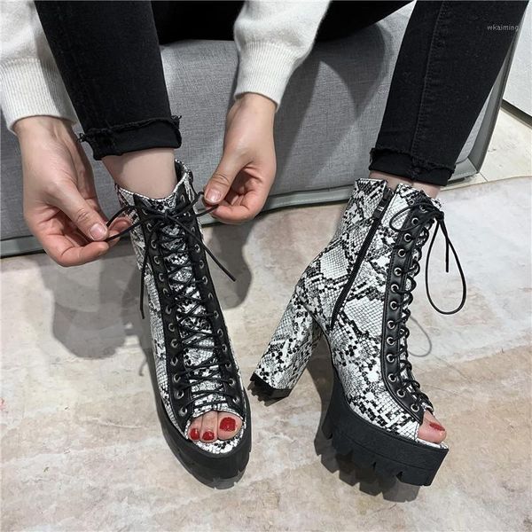 boots ymechic 2021 spring peep toe super high heel ankle cross tied design gothic punk platform womens shoes snake print green1, Black
boots ymechic 2021 spring peep toe super high heel ankle cross tied design gothic punk platform womens shoes snake print green1, Black
