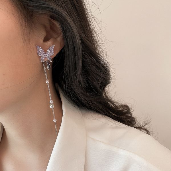 fashion 925 silver needle fashion geometry pattern rhinestone earrings south korea dongdaemun temperamental long eardrops internet influence, Golden
fashion 925 silver needle fashion geometry pattern rhinestone earrings south korea dongdaemun temperamental long eardrops internet influence, Golden