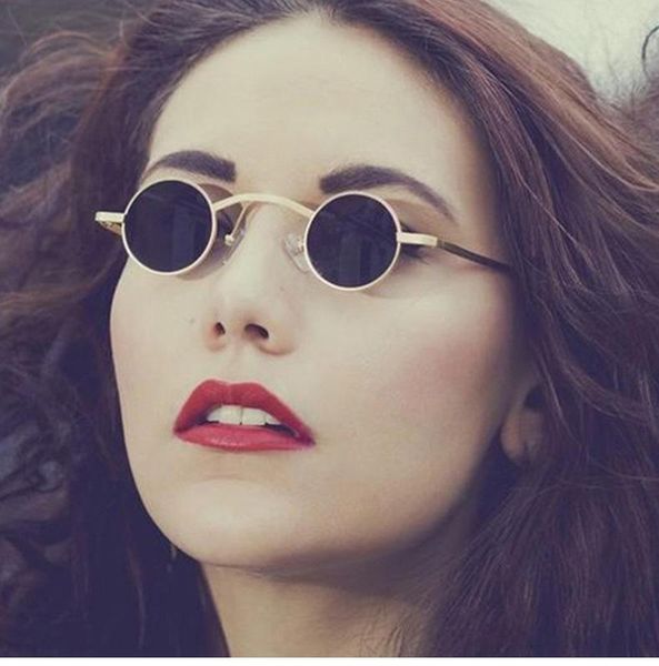 sunglasses 2021 retro steampunk men women cool funny flip punk small round sun glasses google vintage eyewear uv400, White;black
sunglasses 2021 retro steampunk men women cool funny flip punk small round sun glasses google vintage eyewear uv400, White;black