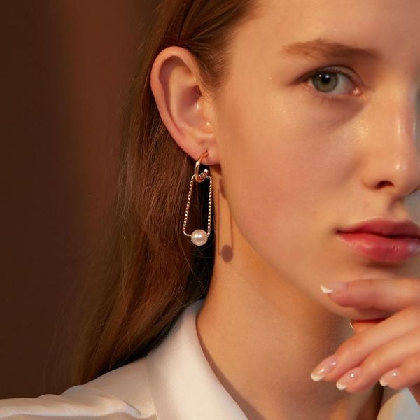 gold color geometric long pearl dangle drop earrings for women fashion minimalist jewelry wholesales lots bulk new arrival 2021, Silver
gold color geometric long pearl dangle drop earrings for women fashion minimalist jewelry wholesales lots bulk new arrival 2021, Silver