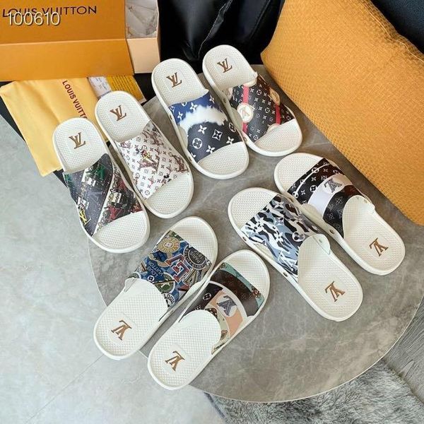 2021 stock with box kanye slides triple black white resin earth brown womens sandal foam runner luxurys designers slippers mens loafers
2021 stock with box kanye slides triple black white resin earth brown womens sandal foam runner luxurys designers slippers mens loafers