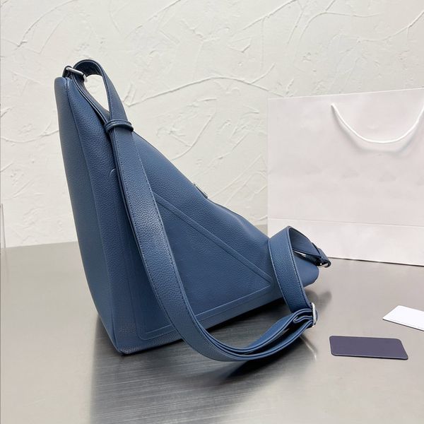 triangle crossbody bag handbag genuine leather zipper closure clemence interior fashion letters women shoulder bags handbags purse adjustabl
triangle crossbody bag handbag genuine leather zipper closure clemence interior fashion letters women shoulder bags handbags purse adjustabl