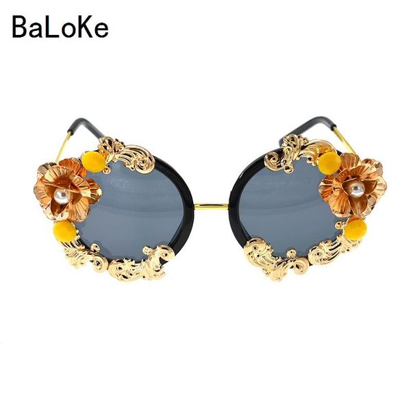 sunglasses fashion baroque women girl crystal retro full frame black round summer beach glasses gifts, White;black
sunglasses fashion baroque women girl crystal retro full frame black round summer beach glasses gifts, White;black