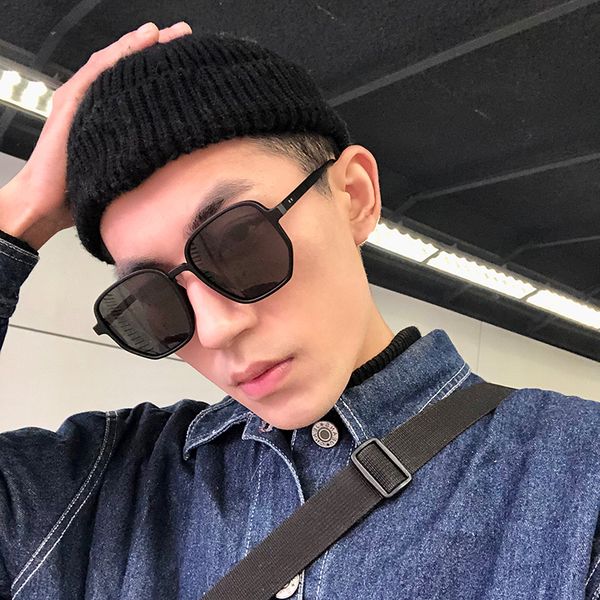 tr90 ultra light men's driving disco sunglasses korean fashion box shows face small polarized sunglasses female
tr90 ultra light men's driving disco sunglasses korean fashion box shows face small polarized sunglasses female