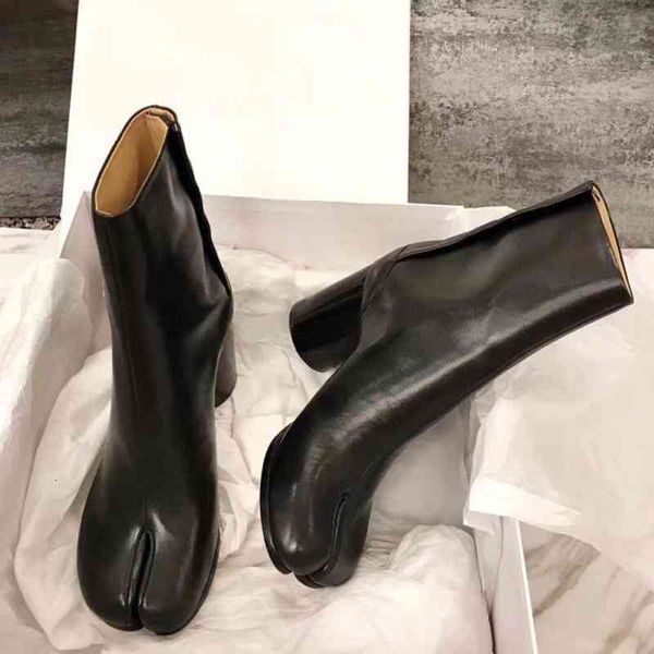 split toe boots women cow leather ninja tabi ankle genuine mm6 brand design real woman 7.5cm heels shoes, Black
split toe boots women cow leather ninja tabi ankle genuine mm6 brand design real woman 7.5cm heels shoes, Black