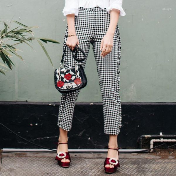 sweatpants new arrival cotton plaid flat korean version summer 2020 autumn new street and grid zipper wooden ear straight pants1, Black;white
sweatpants new arrival cotton plaid flat korean version summer 2020 autumn new street and grid zipper wooden ear straight pants1, Black;white