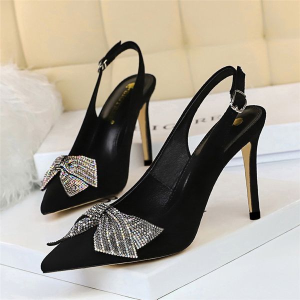 of 2020 women crystal luxury nine.5cm high heels strass butterfly we red black knots slingssandals and big size shoes 7fr6
of 2020 women crystal luxury nine.5cm high heels strass butterfly we red black knots slingssandals and big size shoes 7fr6
