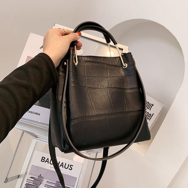 cross body stone pattern bucket crossbody bags vintage simple handbag designer lady luxury shoulder purses brand for women 2021
cross body stone pattern bucket crossbody bags vintage simple handbag designer lady luxury shoulder purses brand for women 2021