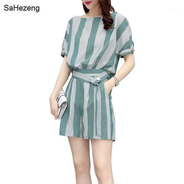 elegant women set 2018 women summer casual short sleeve striped + shorts two piece set female office suit ws801, White
elegant women set 2018 women summer casual short sleeve striped + shorts two piece set female office suit ws801, White