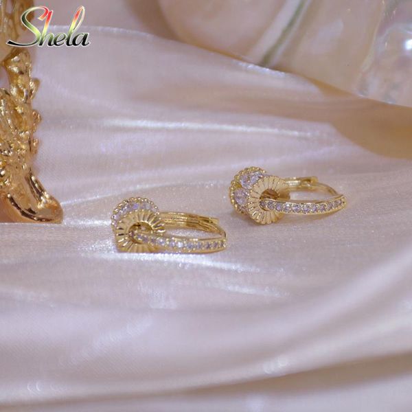 small circle earrings rotatable bling zircon korean fashion jewelry for women pendant brincos accessories s925 pin high quality, Golden;silver
small circle earrings rotatable bling zircon korean fashion jewelry for women pendant brincos accessories s925 pin high quality, Golden;silver