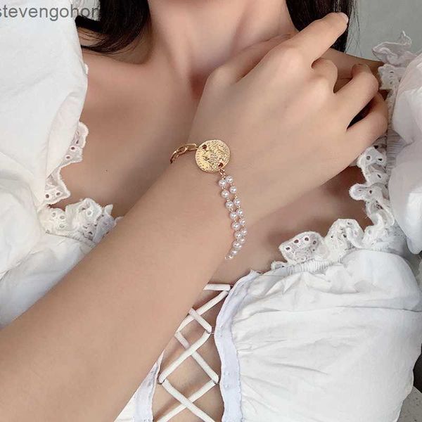 irregular baroque pearl bracelet women's minority portrait design net red tide jewelry, Silver
irregular baroque pearl bracelet women's minority portrait design net red tide jewelry, Silver