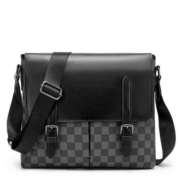 handbags bags 2022 men's single shoulder messenger fashion leisure hanging lattice medium backpack horizontal trend, Black;red
handbags bags 2022 men's single shoulder messenger fashion leisure hanging lattice medium backpack horizontal trend, Black;red