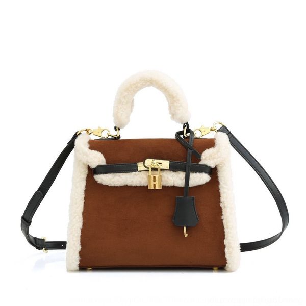 vqti soft leather women genuine leather fashion brand messenger bags female large handbag totes crossbody bags
vqti soft leather women genuine leather fashion brand messenger bags female large handbag totes crossbody bags
