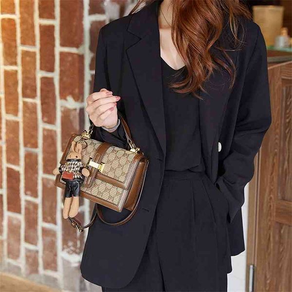 high sense chain small square bag women's french minority fashion versatile one shoulder messenger bag 50% clearance sale
high sense chain small square bag women's french minority fashion versatile one shoulder messenger bag 50% clearance sale