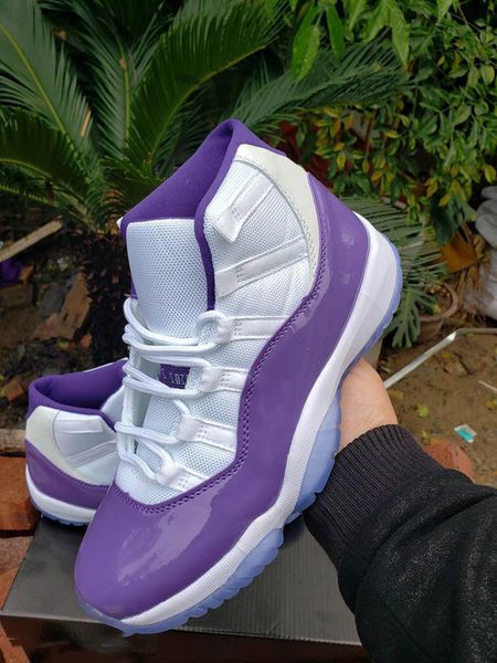new wmns 11 metallic silver yellow men basketball shoes good quality 11s jumpman lakers purple white mens sports trainer sneaker
new wmns 11 metallic silver yellow men basketball shoes good quality 11s jumpman lakers purple white mens sports trainer sneaker