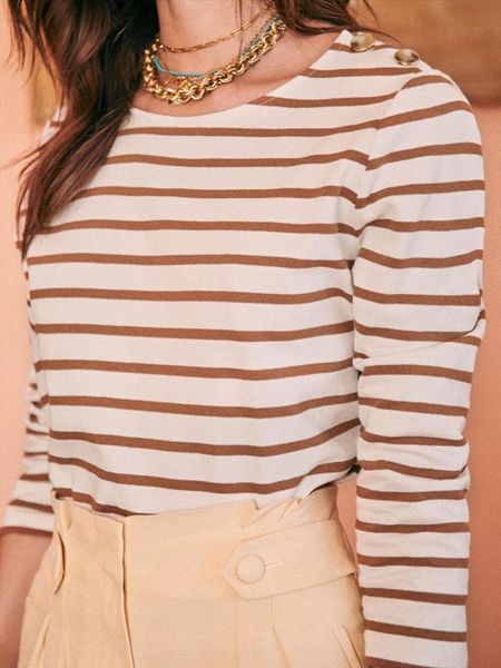 women long sleeve stripes t shirt 2020 new early autumn o neck lady casual tee female bottoming t shirts shoulder buttons, White
women long sleeve stripes t shirt 2020 new early autumn o neck lady casual tee female bottoming t shirts shoulder buttons, White