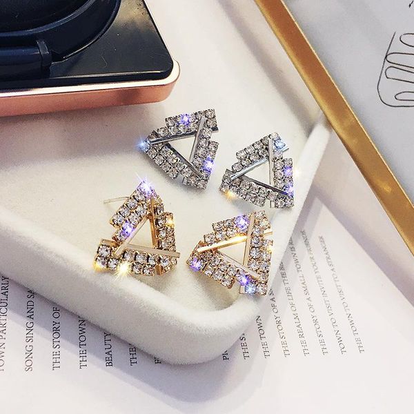 dangle & chandelier classic triangle crystal stud earrings exquisite gold color shining rhinestone earring for women jewelry bijoux gift acc, Silver
dangle & chandelier classic triangle crystal stud earrings exquisite gold color shining rhinestone earring for women jewelry bijoux gift acc, Silver