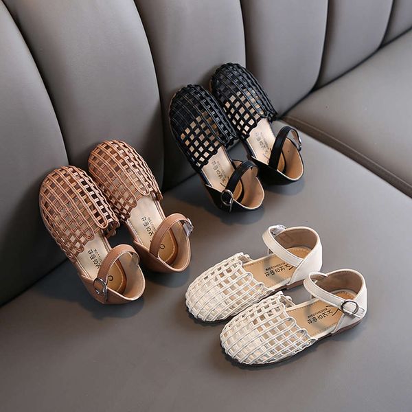 sho girls' sandals new soft soled knitted baotou for children in summer 2020, Black;red
sho girls' sandals new soft soled knitted baotou for children in summer 2020, Black;red