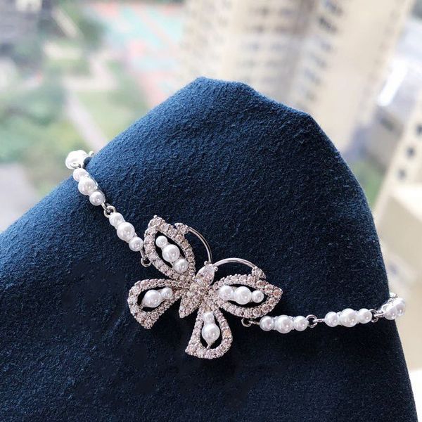 2020 new luxury fashion design asymmetric sterling silver diamond pearl butterfly bracelet, Black
2020 new luxury fashion design asymmetric sterling silver diamond pearl butterfly bracelet, Black