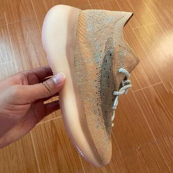 wholesale hospital blue magnet vanta 700 boot wave static runner mens women sneakers 380 kanye west sport shoes running shoe
wholesale hospital blue magnet vanta 700 boot wave static runner mens women sneakers 380 kanye west sport shoes running shoe