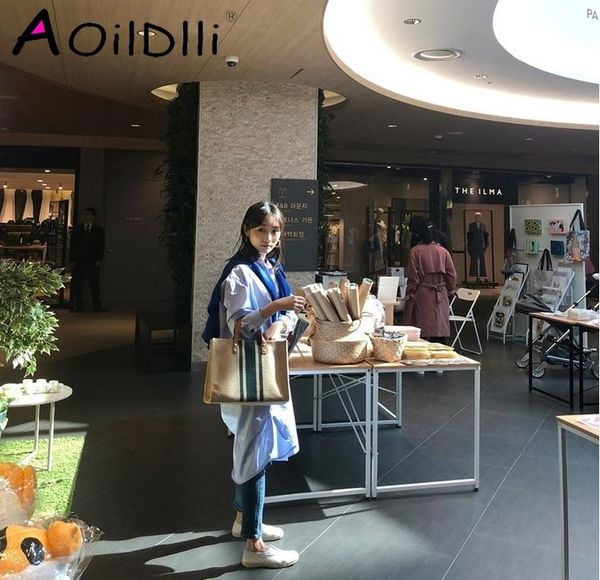 новая женщина сумка женская сумка соломенная сумка большие сумки для женщины 2019 новое цветное сопоставление ткацкий bighandbag мода сексуа
новая женщина сумка женская сумка соломенная сумка большие сумки для женщины 2019 новое цветное сопоставление ткацкий bighandbag мода сексуа