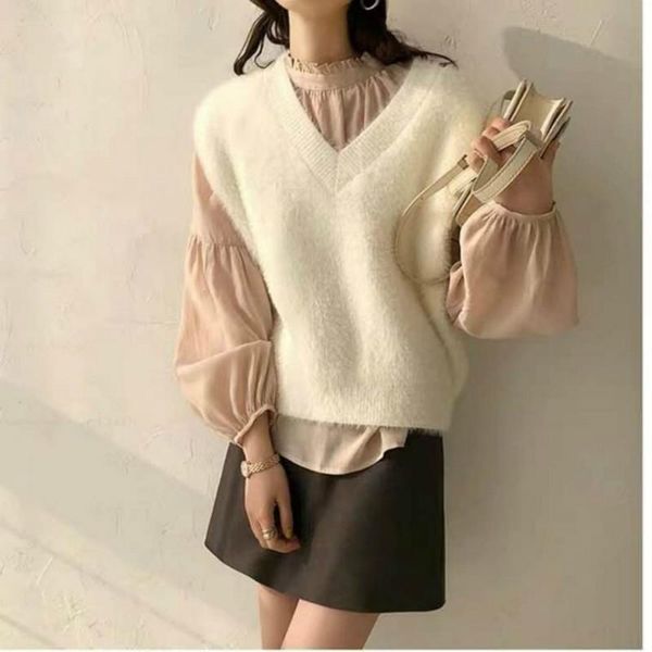 women's vests mink down wool v-neck fashion korean sweater vest women 2021 autumn winter solid color loose pullover knitted y554, Black;white
women's vests mink down wool v-neck fashion korean sweater vest women 2021 autumn winter solid color loose pullover knitted y554, Black;white