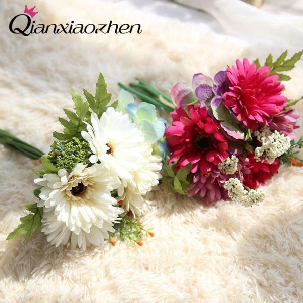 qianxiaozhen gerbera artificial flowers for wedding fake flowers bouquet wedding home decoration1
qianxiaozhen gerbera artificial flowers for wedding fake flowers bouquet wedding home decoration1
