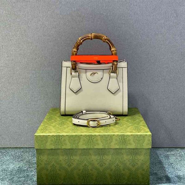 season clearance original new genuine leather bamboo with fluorescent buckle single portable messenger women's bag handbags
season clearance original new genuine leather bamboo with fluorescent buckle single portable messenger women's bag handbags
