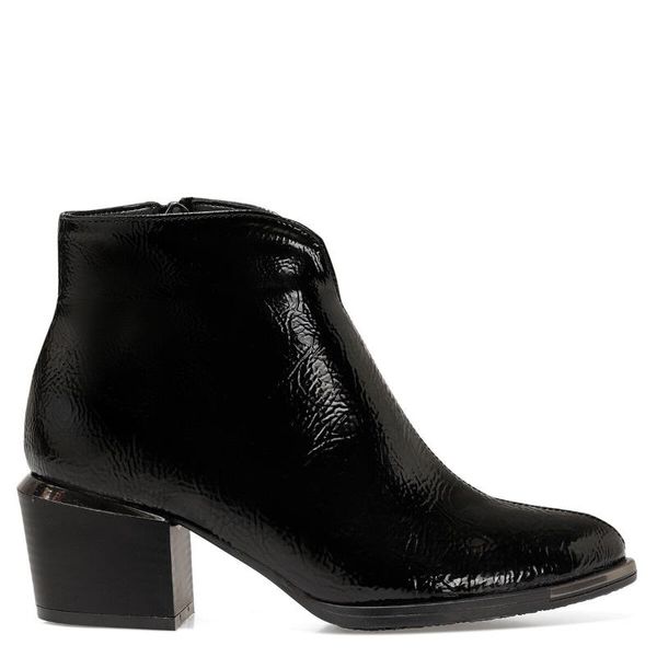 flo pearl ferry black woman boots pearl 
flo pearl ferry black woman boots pearl