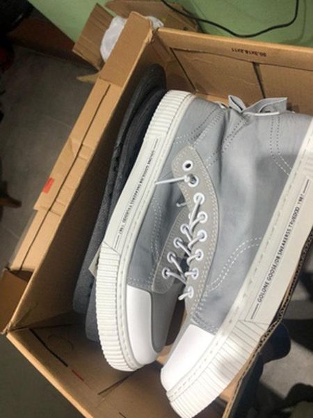 2020 new breathable autumn mid-lace-up men's casual shoes skateboard shoes high-sports shoes +box size 36-44, Black
2020 new breathable autumn mid-lace-up men's casual shoes skateboard shoes high-sports shoes +box size 36-44, Black