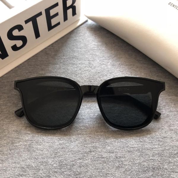 2020 kris wu cooperation gentle design sunglasses fashion women vintage elegant sun glasses anti uv gm trendy sunglass gw004, White;black
2020 kris wu cooperation gentle design sunglasses fashion women vintage elegant sun glasses anti uv gm trendy sunglass gw004, White;black