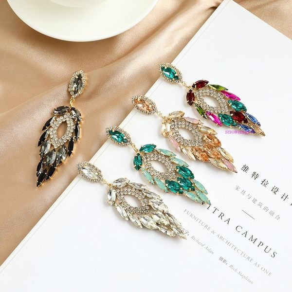 fashionable color diamond temperament european and american exaggeration diamond trend design feeling super flash earrings, Silver
fashionable color diamond temperament european and american exaggeration diamond trend design feeling super flash earrings, Silver