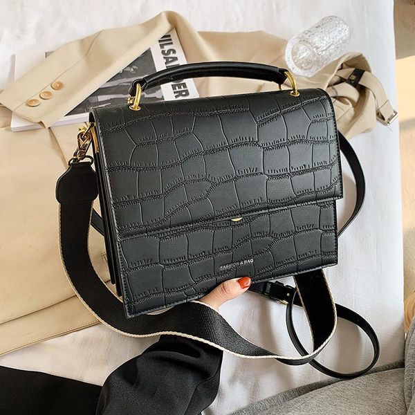 stone patent white crossbody bags for women 2021 small handbag small bag pu leather hand bag ladies designer with handle
stone patent white crossbody bags for women 2021 small handbag small bag pu leather hand bag ladies designer with handle