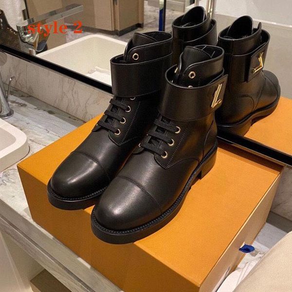 fashion martin boots luxury ladies winter boots with metal buckle luxury women's shoes big size 42, Black
fashion martin boots luxury ladies winter boots with metal buckle luxury women's shoes big size 42, Black