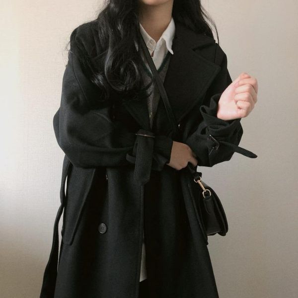 black woolen coat women's 2021 winter new korean retro loose and thin all-match mid-length woolen coat
black woolen coat women's 2021 winter new korean retro loose and thin all-match mid-length woolen coat