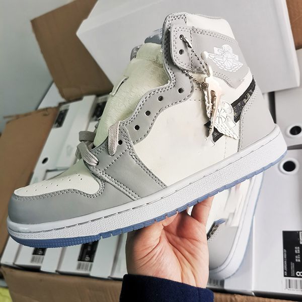 2020 officially revealed anniversary collaboration grey white french fashion style label kim jones sneaker shoes big size 36-45, Black
2020 officially revealed anniversary collaboration grey white french fashion style label kim jones sneaker shoes big size 36-45, Black