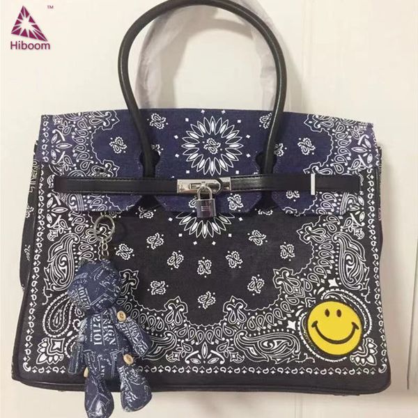 hiboom 2020 denim material shoulder bag for women wider shoulder wallet gift bag for girlfriend message bag large handbag c0121
hiboom 2020 denim material shoulder bag for women wider shoulder wallet gift bag for girlfriend message bag large handbag c0121