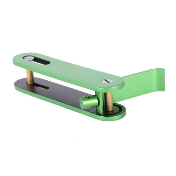 outdoor new lightweight pocket holder organizer clip men keychain key ring tool edc gear
outdoor new lightweight pocket holder organizer clip men keychain key ring tool edc gear