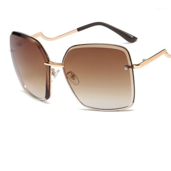 sunglasses fashion gradient lens square rimless women 2021 metal brand designer sun glasses ladies vintage big uv4001, White;black
sunglasses fashion gradient lens square rimless women 2021 metal brand designer sun glasses ladies vintage big uv4001, White;black