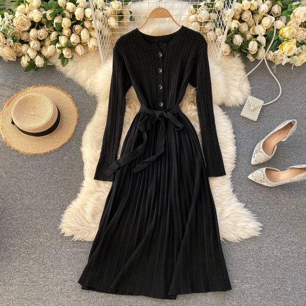 2021 new singiny feminine knitted elegant solid long button autumn warm fashion to-line dress in sweater 4ed7, Black;gray
2021 new singiny feminine knitted elegant solid long button autumn warm fashion to-line dress in sweater 4ed7, Black;gray