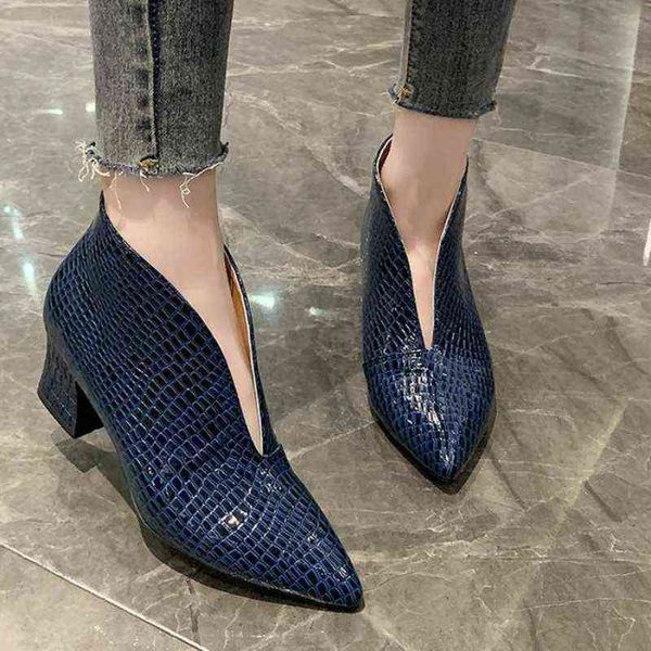 pointy v-neck patent-leather single women shoes high heels spring versatile retro chunky single shoes zapatos de mujer black y220225
pointy v-neck patent-leather single women shoes high heels spring versatile retro chunky single shoes zapatos de mujer black y220225