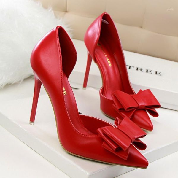 dress shoes korean version of bowknot high heels shallow mouth pointed side empty super heel women's singles1, Black
dress shoes korean version of bowknot high heels shallow mouth pointed side empty super heel women's singles1, Black