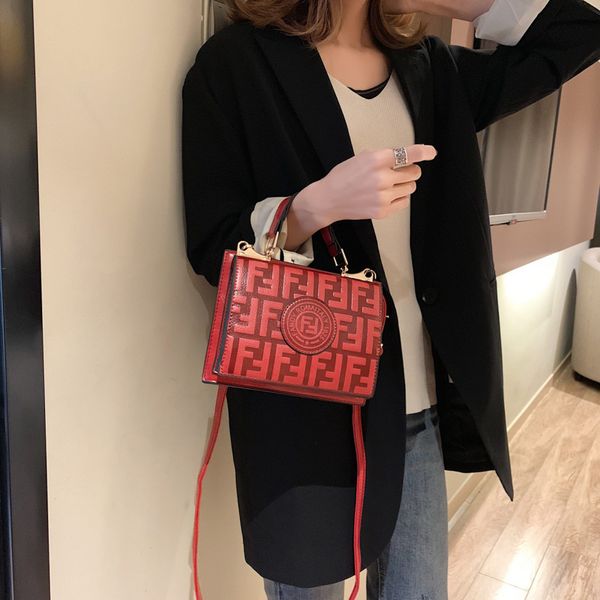 smallbagspringnewkoreanstylefashionablestylishwomensbagsimpleretroshouldercrossbodyportablesmallsquarebag
smallbagspringnewkoreanstylefashionablestylishwomensbagsimpleretroshouldercrossbodyportablesmallsquarebag