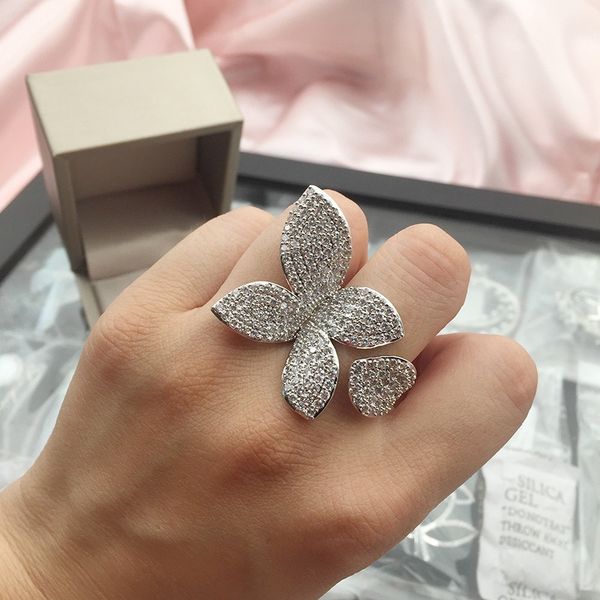 american custom new style banquet simple and luxurious atmosphere zircon butterfly ring full of drill opening adjustable, Silver
american custom new style banquet simple and luxurious atmosphere zircon butterfly ring full of drill opening adjustable, Silver