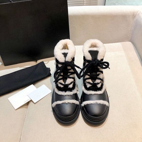 2020 winter new women's shoes belt warm snow boots fur one boots british wind leather hint boots, Black
2020 winter new women's shoes belt warm snow boots fur one boots british wind leather hint boots, Black
