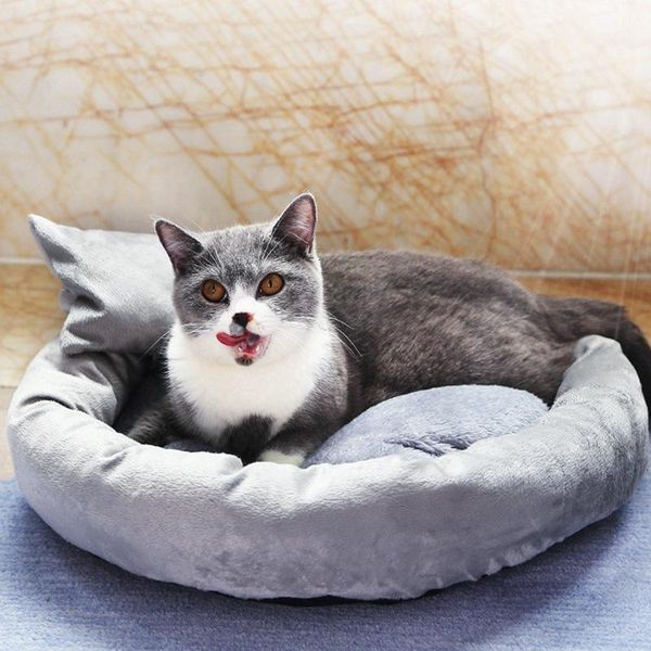 round shape soft warm dog puppy bed with cushion mats short plush comfortable pet dog cat sleep house
round shape soft warm dog puppy bed with cushion mats short plush comfortable pet dog cat sleep house