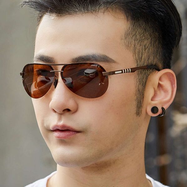 glasses polarized sunglasses men's rimless toad fashion driver sunglasses men's fishing round glasses 541, White;black
glasses polarized sunglasses men's rimless toad fashion driver sunglasses men's fishing round glasses 541, White;black