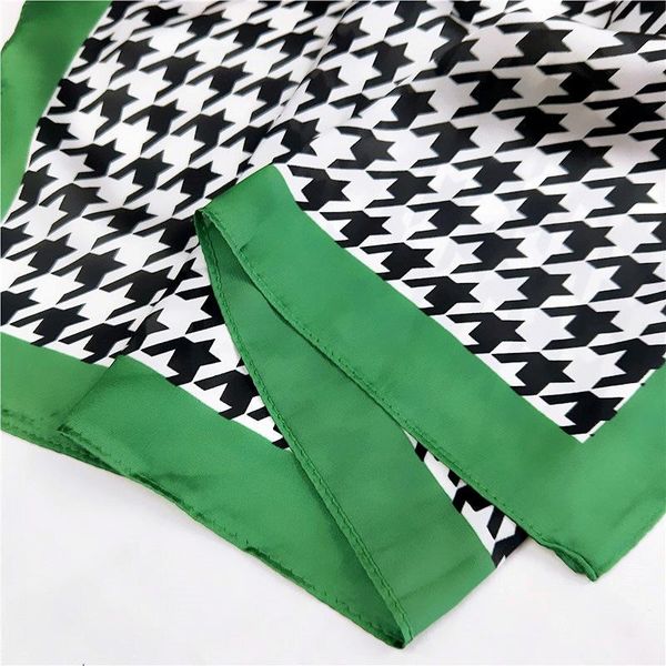 70*70cm square scarf women fashion print head neck scarves female elegant bandana shawl diy hair band bag ties wristband wraps jllkdk, Black
70*70cm square scarf women fashion print head neck scarves female elegant bandana shawl diy hair band bag ties wristband wraps jllkdk, Black