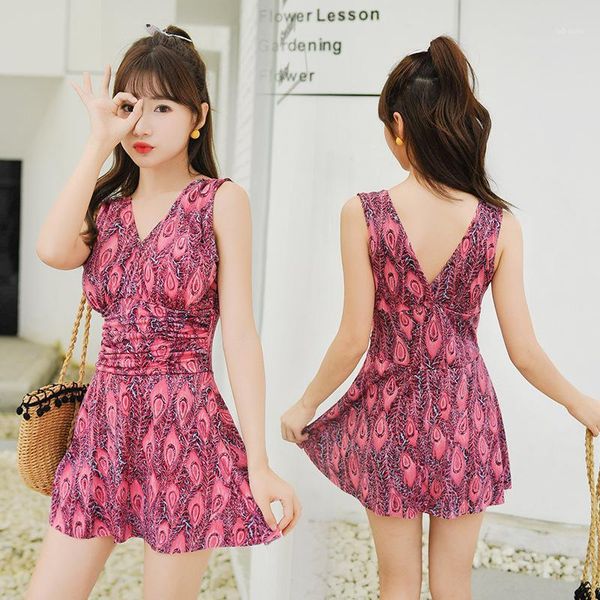 bikinis set korean print one piece swimsuit 2021 female swim dress swimwear skirt bathing suits for women1
bikinis set korean print one piece swimsuit 2021 female swim dress swimwear skirt bathing suits for women1